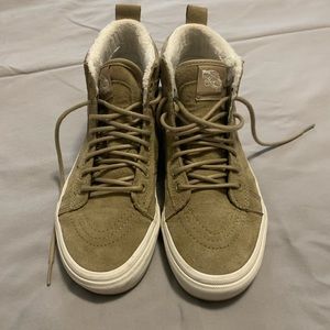 Vans Suede Sk8-Hi Shoes